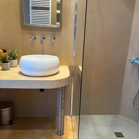 Rest And Relax - On The Arona