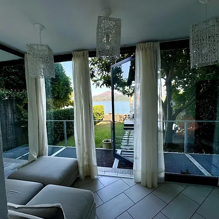 Rest And Relax - On The アローナ