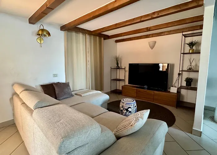 Rest And Relax - On The Apartment *